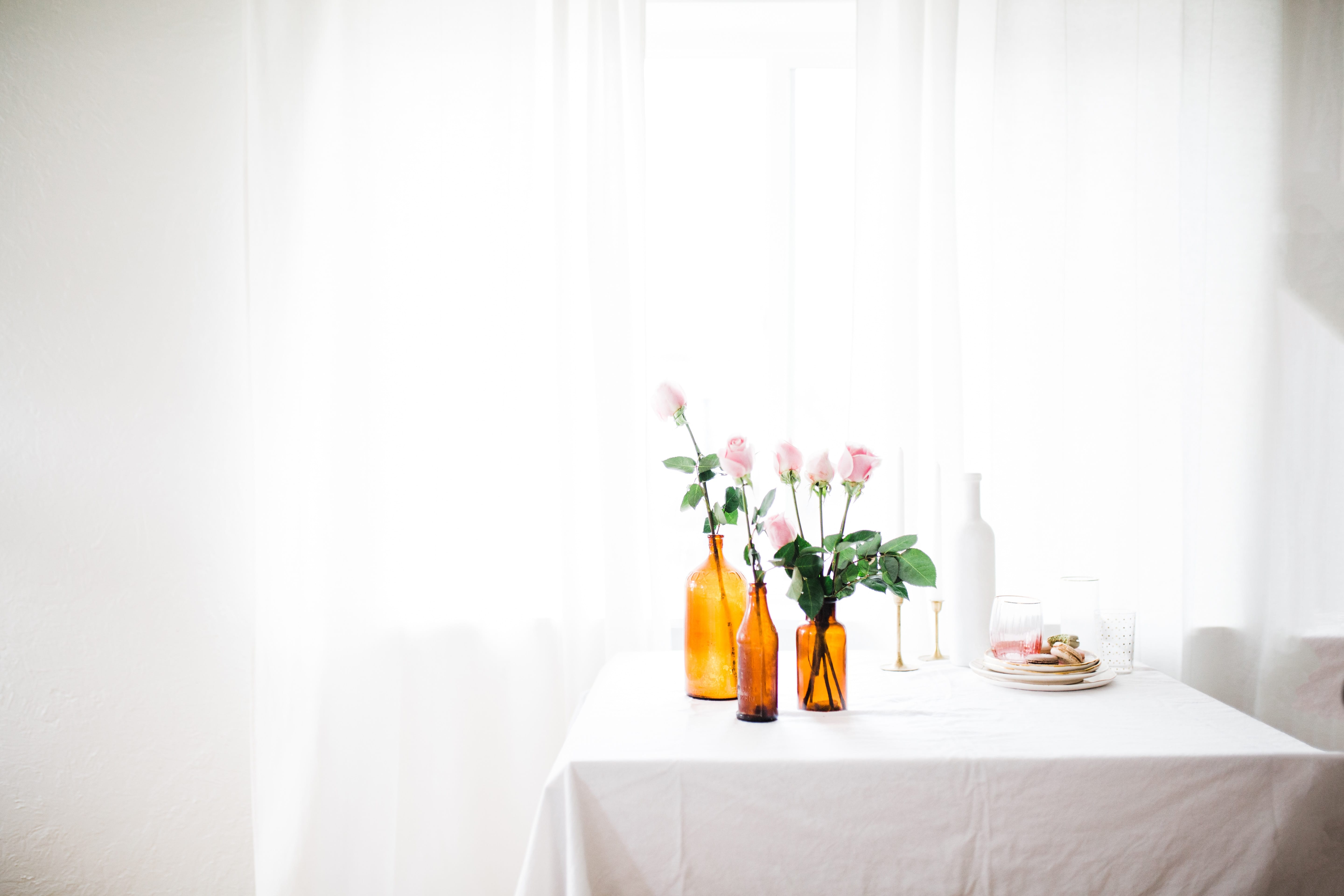 brooke-lark-554404-unsplash-min