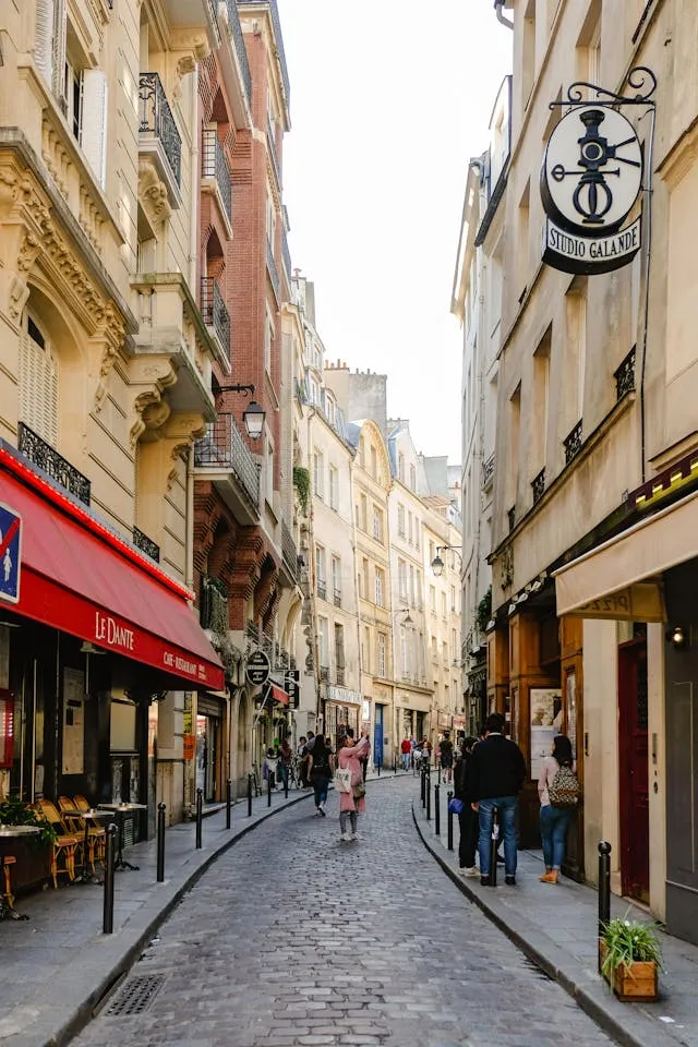 Parisian Stroll