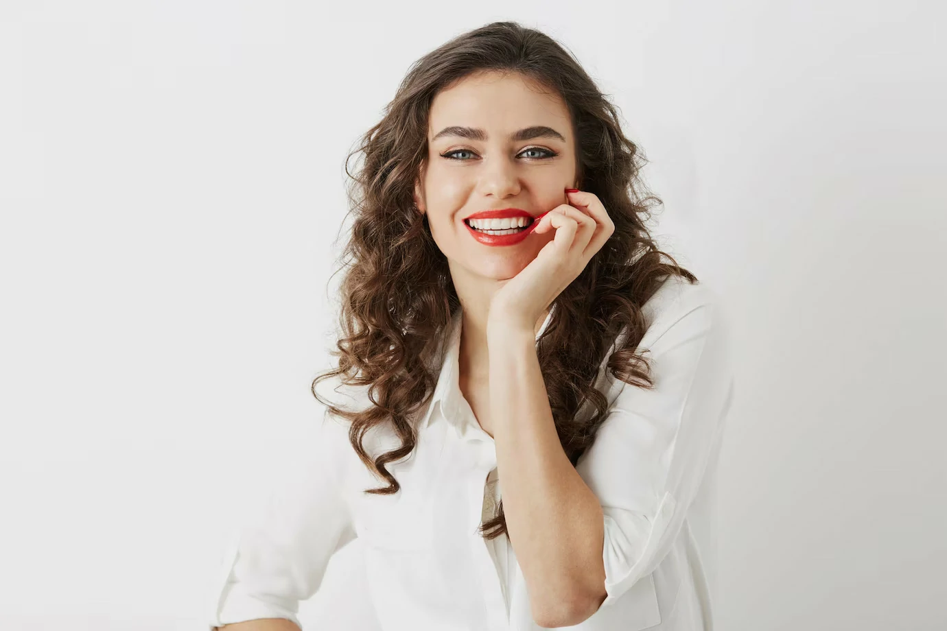 close-up-portrait-candid-smiling