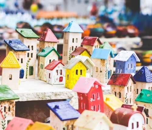 Experimenting with Miniature Art